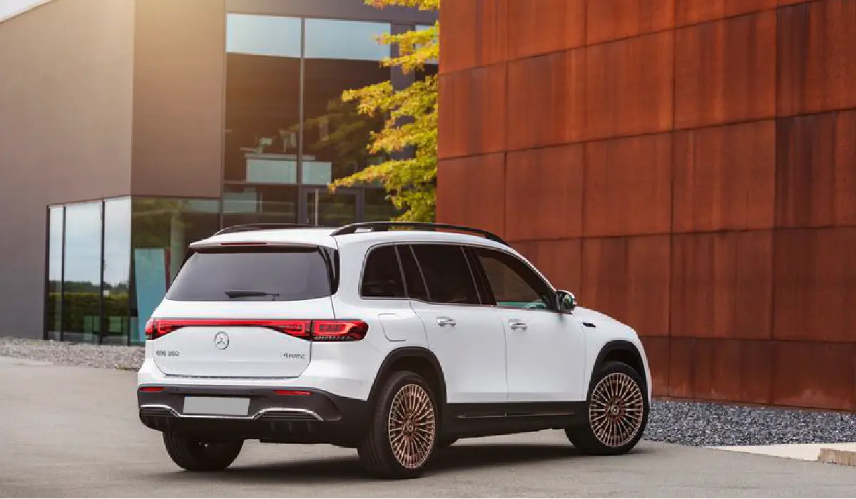 Mercedes-Benz - EQB 350 4Matic - Luxury Electric SUV Rentals - Preowned Luxury Electric SUV - Exclusive Concierge Club.webp